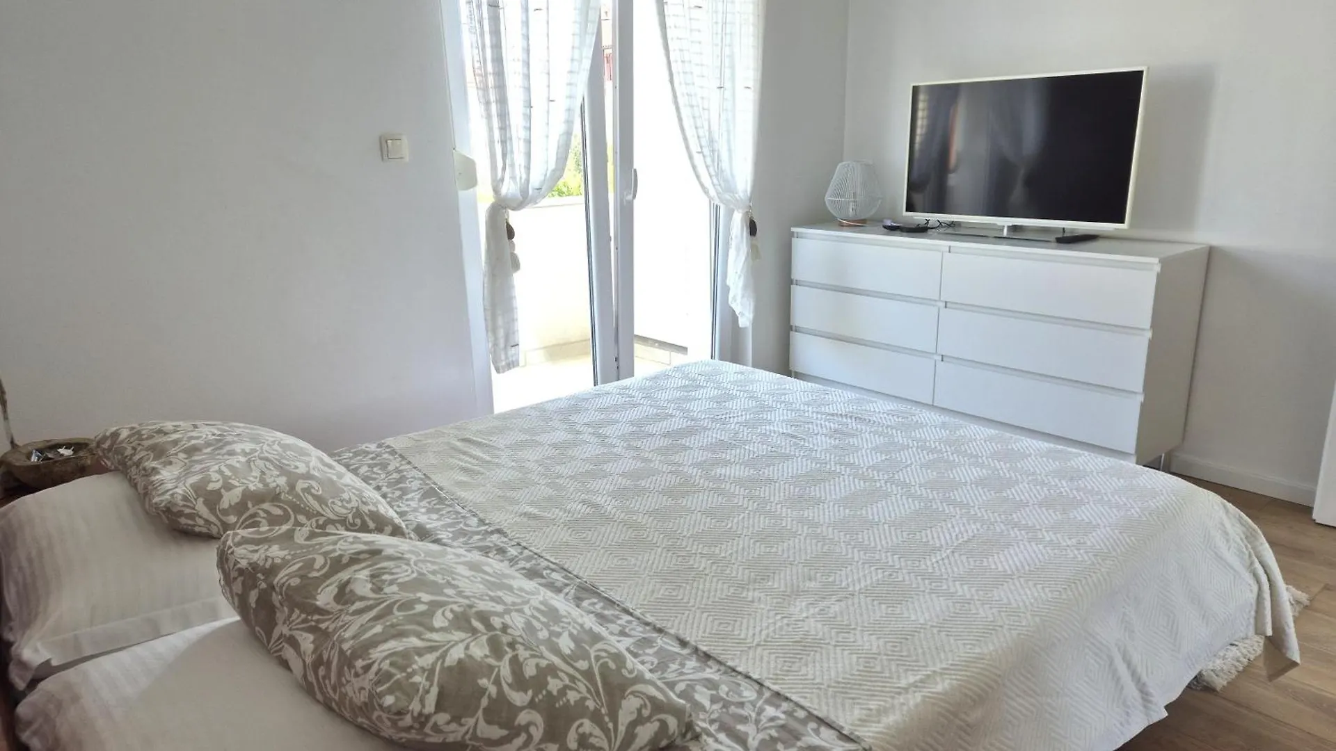Deluxe Apartments Goya Zara Croazia